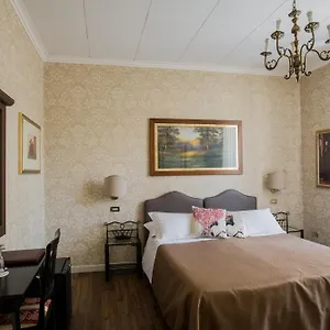 Отель Residenza In Farnese
