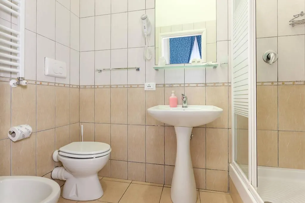Ottaviano Guest House روما