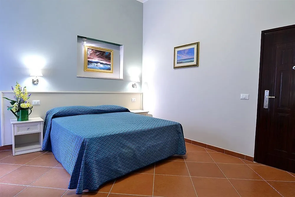 Ottaviano Guest House روما 2*,